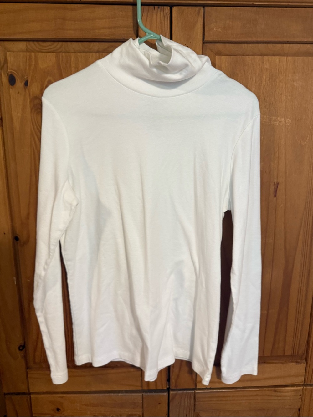 St. John's Bay White Turtleneck Long Sleeve Top